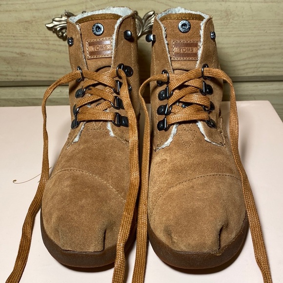 TOMS chestnut fleece Sherpa Highlands Botas suede leather chukka lace up booties - Picture 3 of 17